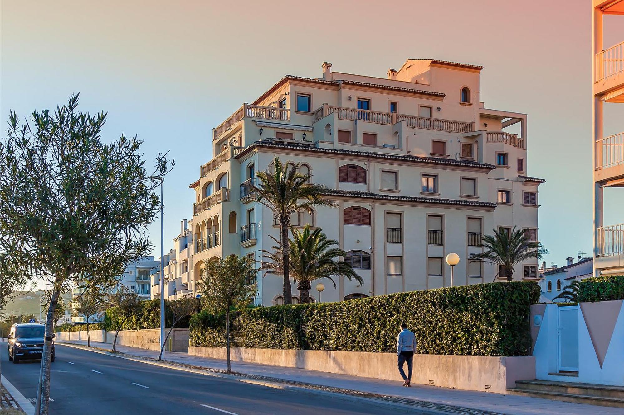 Mar-Beach Front Apartment In Xabia Bagian luar foto