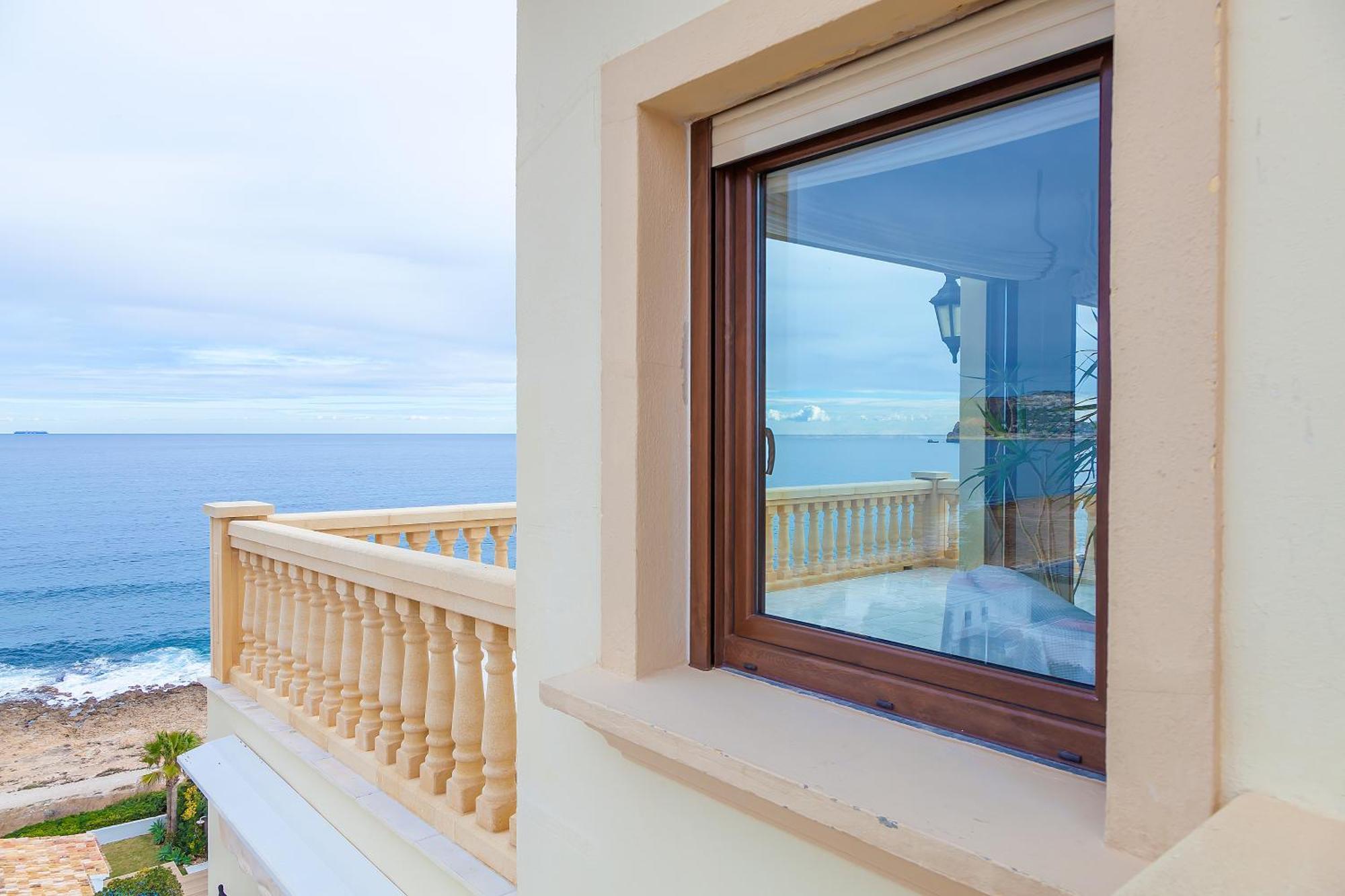 Mar-Beach Front Apartment In Xabia Bagian luar foto